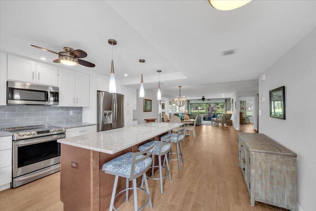 300 N Hwy A1a 101h, Jupiter, FL 33477