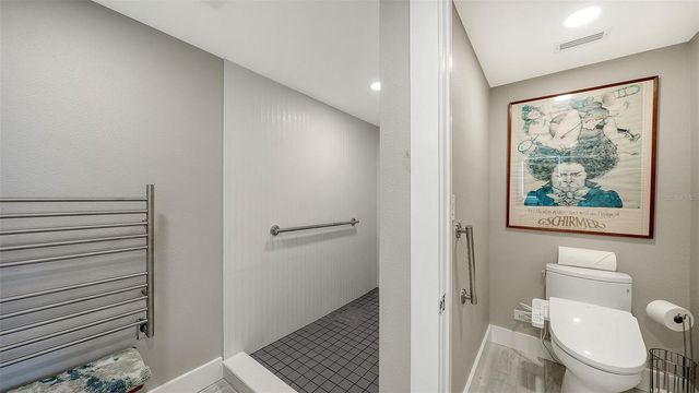 2120 HARBOURSIDE DRIVE 623, Longboat Key, FL 34228