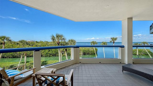 2120 HARBOURSIDE DRIVE 623, Longboat Key, FL 34228
