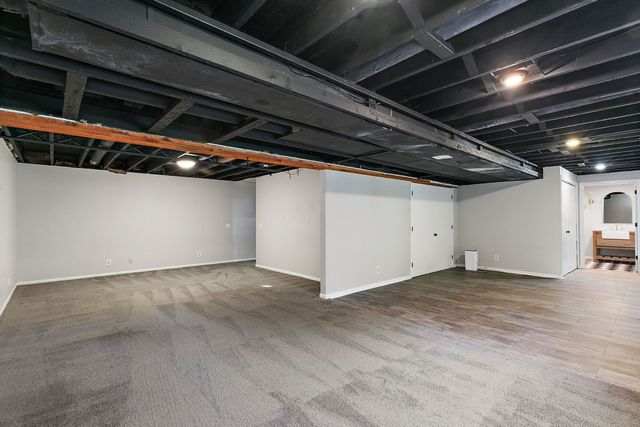 39W255 Fabyan Parkway, Geneva, IL 60134