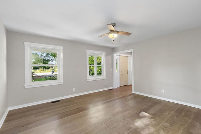 39W255 Fabyan Parkway, Geneva, IL 60134