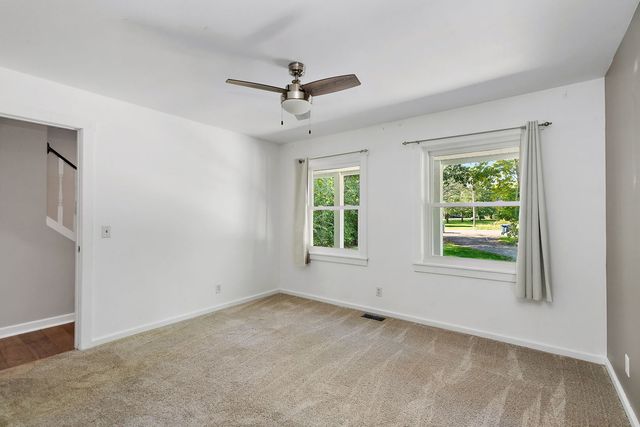 39W255 Fabyan Parkway, Geneva, IL 60134