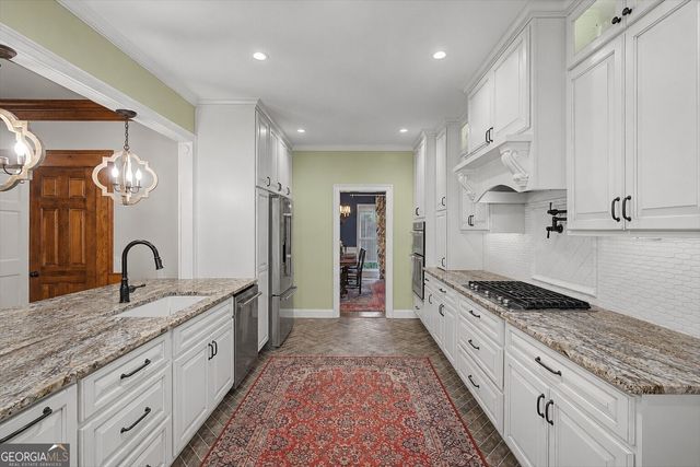 36 Saddle Mountain Road SE, Rome, GA 30161
