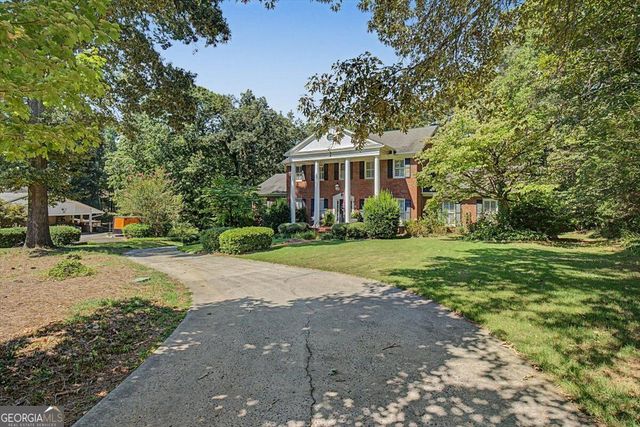 36 Saddle Mountain Road SE, Rome, GA 30161