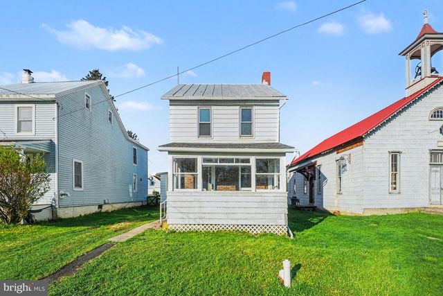 14 CHAPEL DR, Virginville, PA 19564