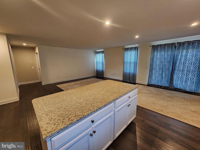 771 SWITCHGRASS CT, Bunker Hill, WV 25413