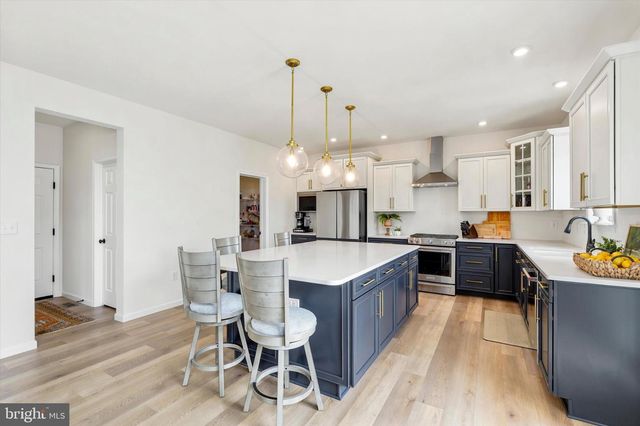 103 JANINE WAY, West Grove, PA 19390