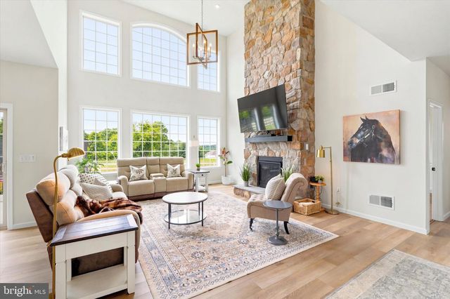 103 JANINE WAY, West Grove, PA 19390