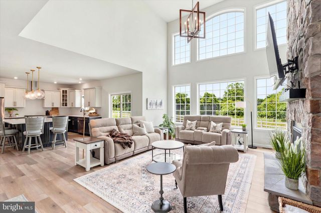 103 JANINE WAY, West Grove, PA 19390
