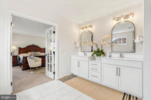 103 JANINE WAY, West Grove, PA 19390