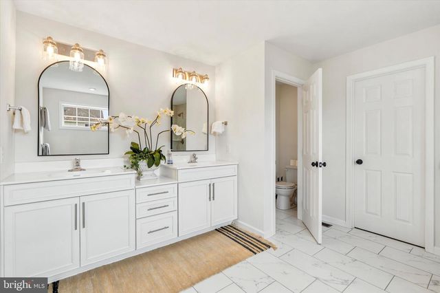 103 JANINE WAY, West Grove, PA 19390