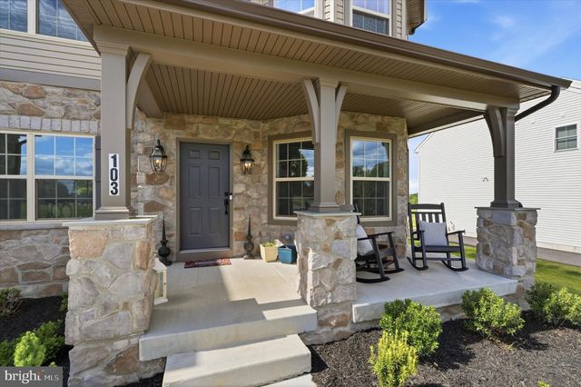 103 JANINE WAY, West Grove, PA 19390