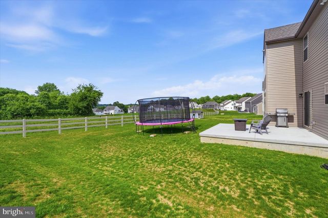 103 JANINE WAY, West Grove, PA 19390