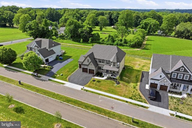 103 JANINE WAY, West Grove, PA 19390