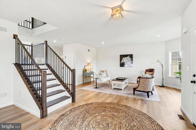 103 JANINE WAY, West Grove, PA 19390