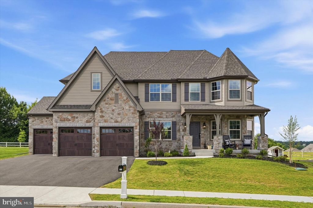 103 JANINE WAY, West Grove, PA 19390