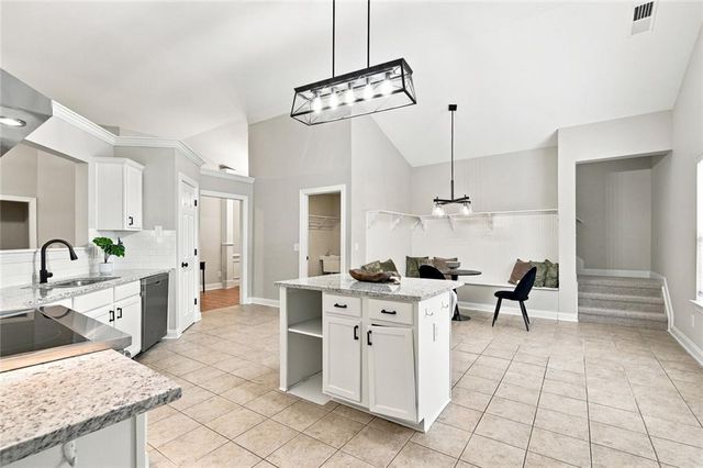 6749 Carriage Walk Lane, Flowery Branch, GA 30542