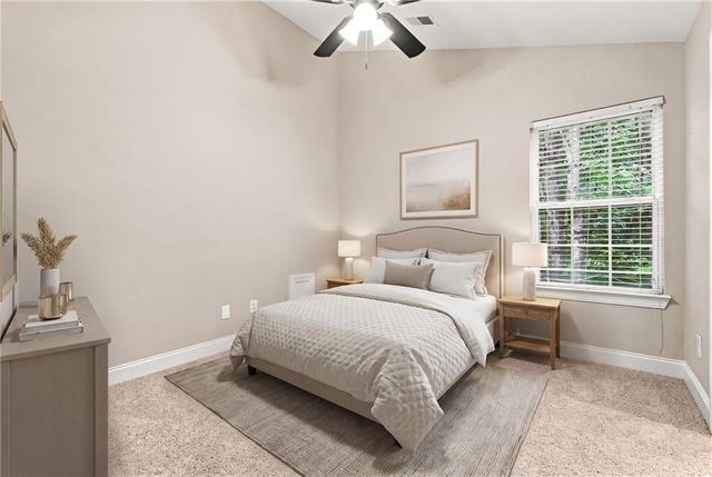 6749 Carriage Walk Lane, Flowery Branch, GA 30542