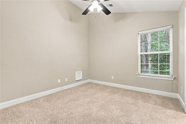 6749 Carriage Walk Lane, Flowery Branch, GA 30542
