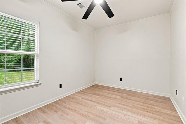 6749 Carriage Walk Lane, Flowery Branch, GA 30542