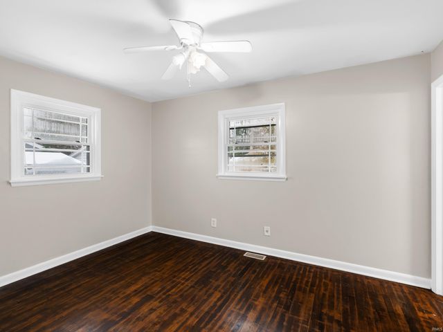 1701 N Thomas Avenue, Evansville, IN 47711