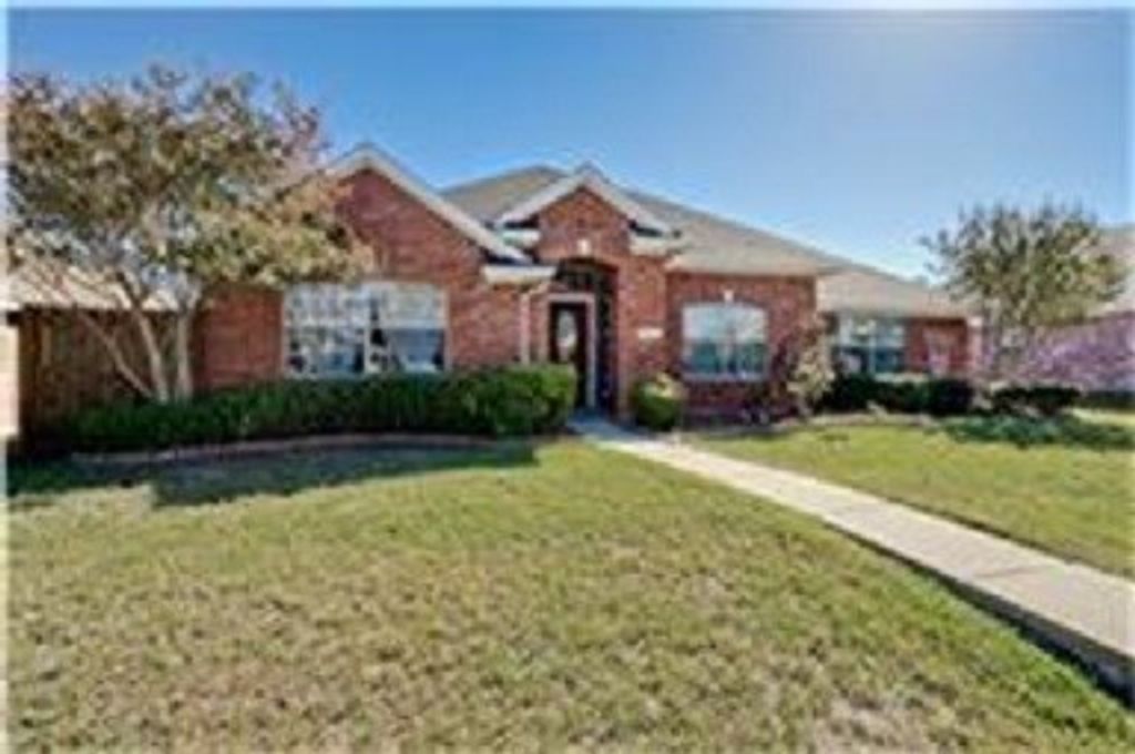 10617 Pineview Lane, Frisco, TX 75035