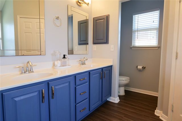 316 San Rafael Dr, Portland, TX 78374