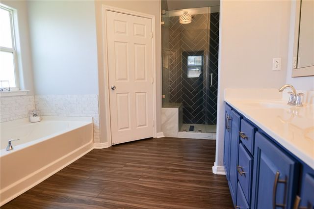 316 San Rafael Dr, Portland, TX 78374