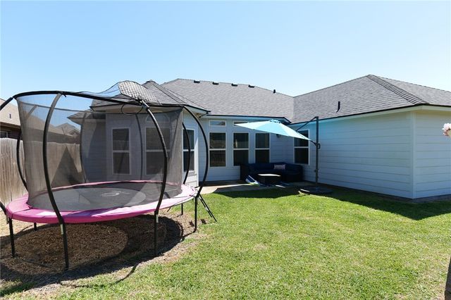 316 San Rafael Dr, Portland, TX 78374