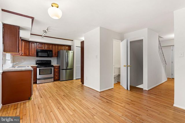 2543 GYPSY LN, Glenside, PA 19038