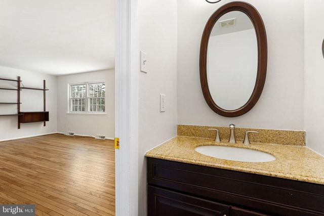 2543 GYPSY LN, Glenside, PA 19038