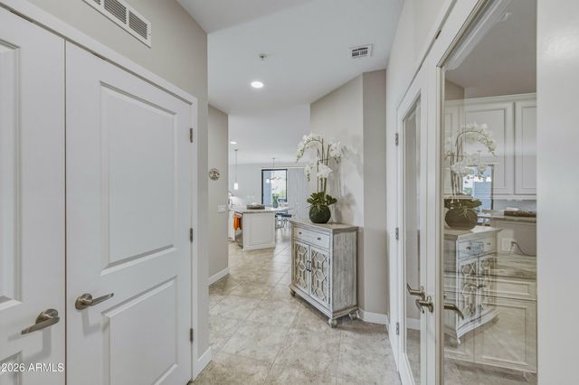 2511 W. Queen Creek rd. -- 170, Chandler, AZ 85248
