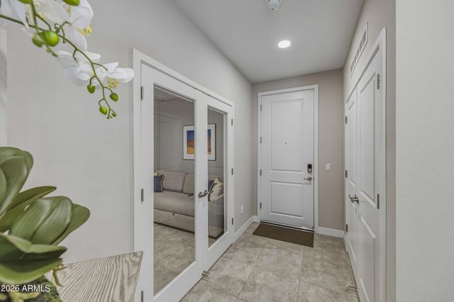 2511 W. Queen Creek rd. -- 170, Chandler, AZ 85248
