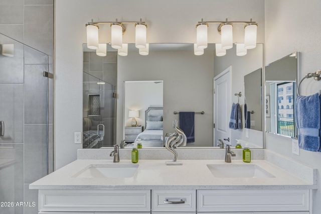 2511 W. Queen Creek rd. -- 170, Chandler, AZ 85248