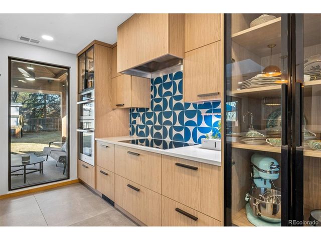 6650 E Colorado Dr, Denver, CO 80224