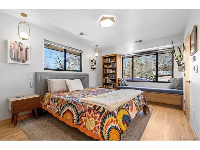 6650 E Colorado Dr, Denver, CO 80224