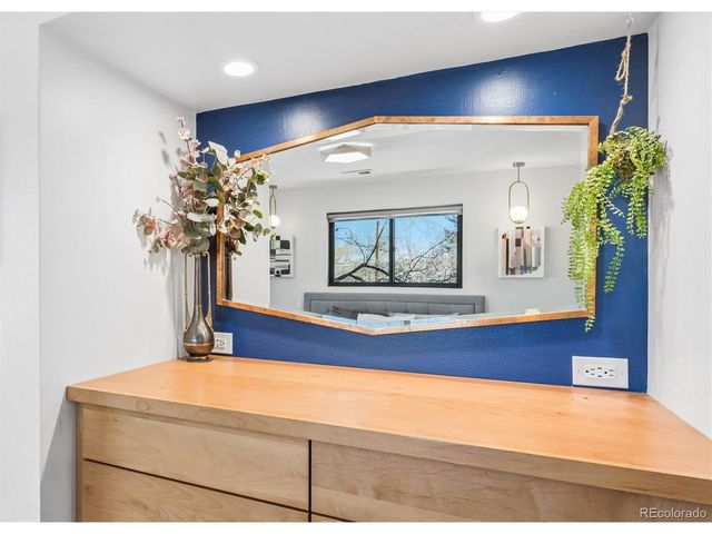 6650 E Colorado Dr, Denver, CO 80224