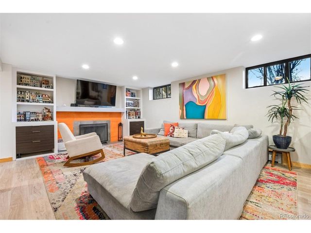 6650 E Colorado Dr, Denver, CO 80224