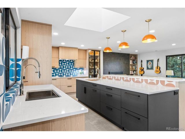 6650 E Colorado Dr, Denver, CO 80224