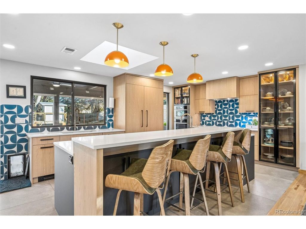 6650 E Colorado Dr, Denver, CO 80224