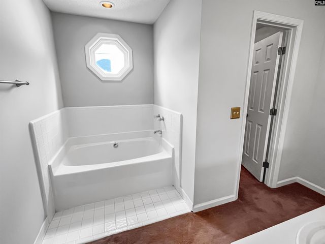 128 Heartwood Drive, Lexington, SC 29073