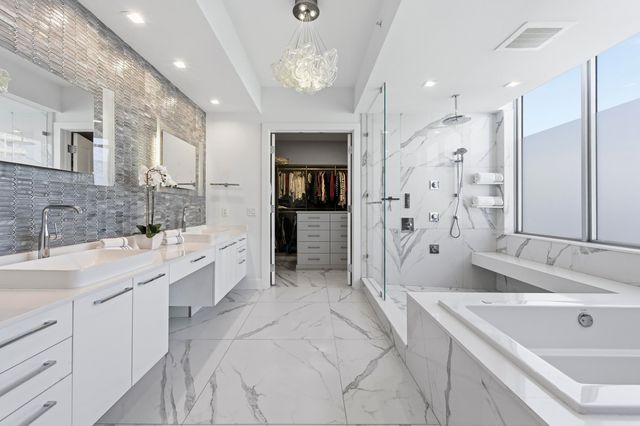 5000 N Ocean Drive 1001, Singer Island, FL 33404