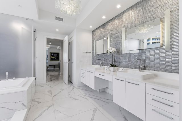 5000 N Ocean Drive 1001, Singer Island, FL 33404