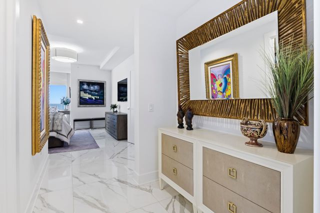 5000 N Ocean Drive 1001, Singer Island, FL 33404