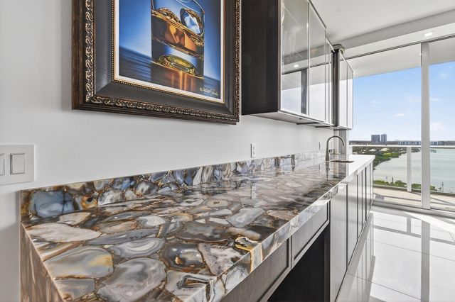 5000 N Ocean Drive 1001, Singer Island, FL 33404