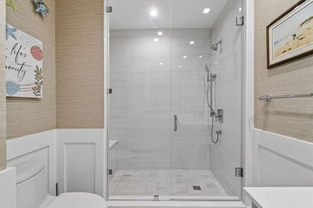 5000 N Ocean Drive 1001, Singer Island, FL 33404