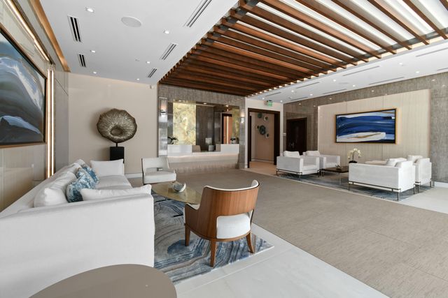 5000 N Ocean Drive 1001, Singer Island, FL 33404