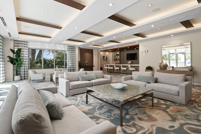 5000 N Ocean Drive 1001, Singer Island, FL 33404