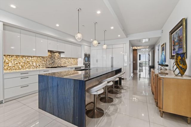 5000 N Ocean Drive 1001, Singer Island, FL 33404