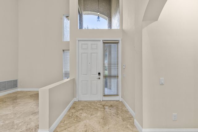 6966 Great Falls Circle, Boynton Beach, FL 33437